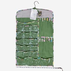 Green Hanging Jewelry Organizer